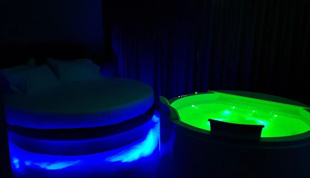 Leoni Hotel&Private Spa-1
